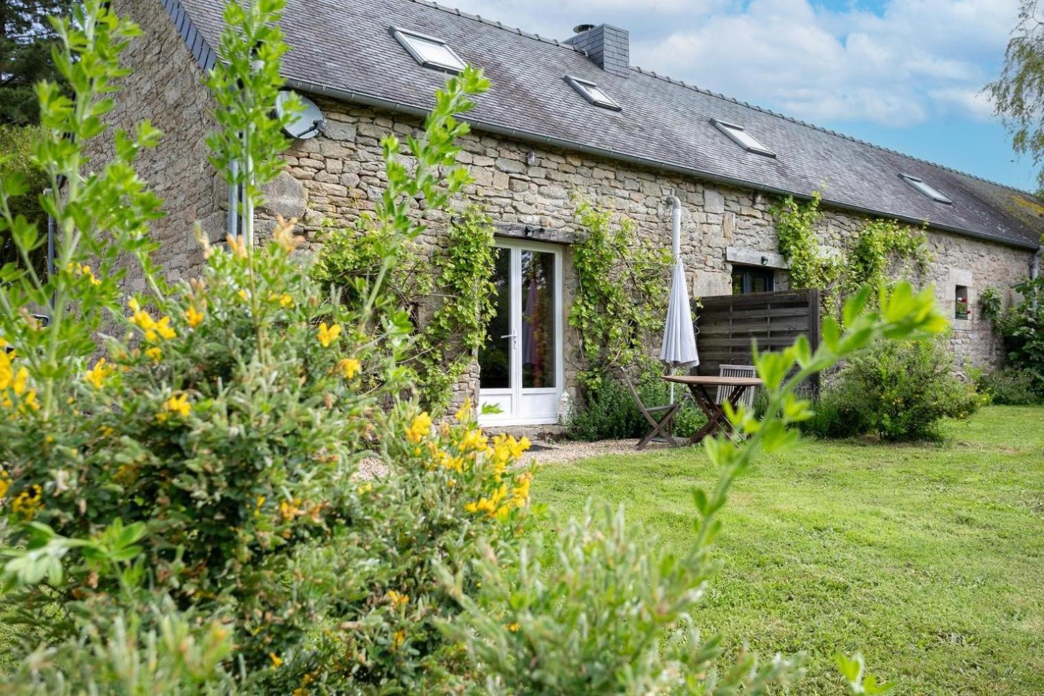 Domaine De La Blanche Hermine Plounerin Eksteriør billede